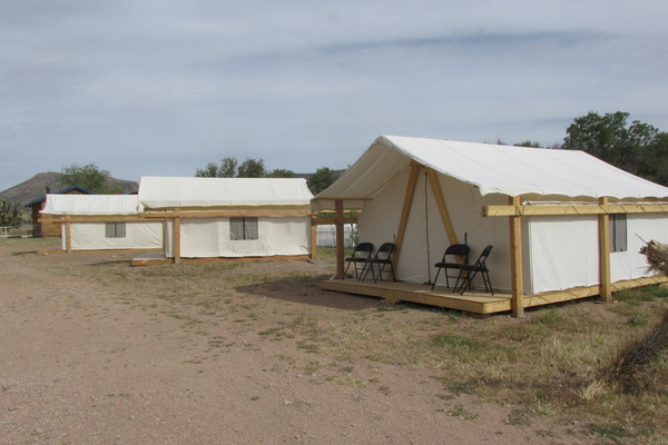 Glamping Tent Sleep 3 to 4 Photo 2