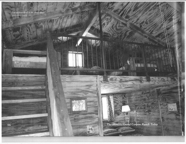 Smith and Ketchum Large Pine Cabins sleep up to 5 Photo 2